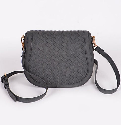 Braided Simple Clutch